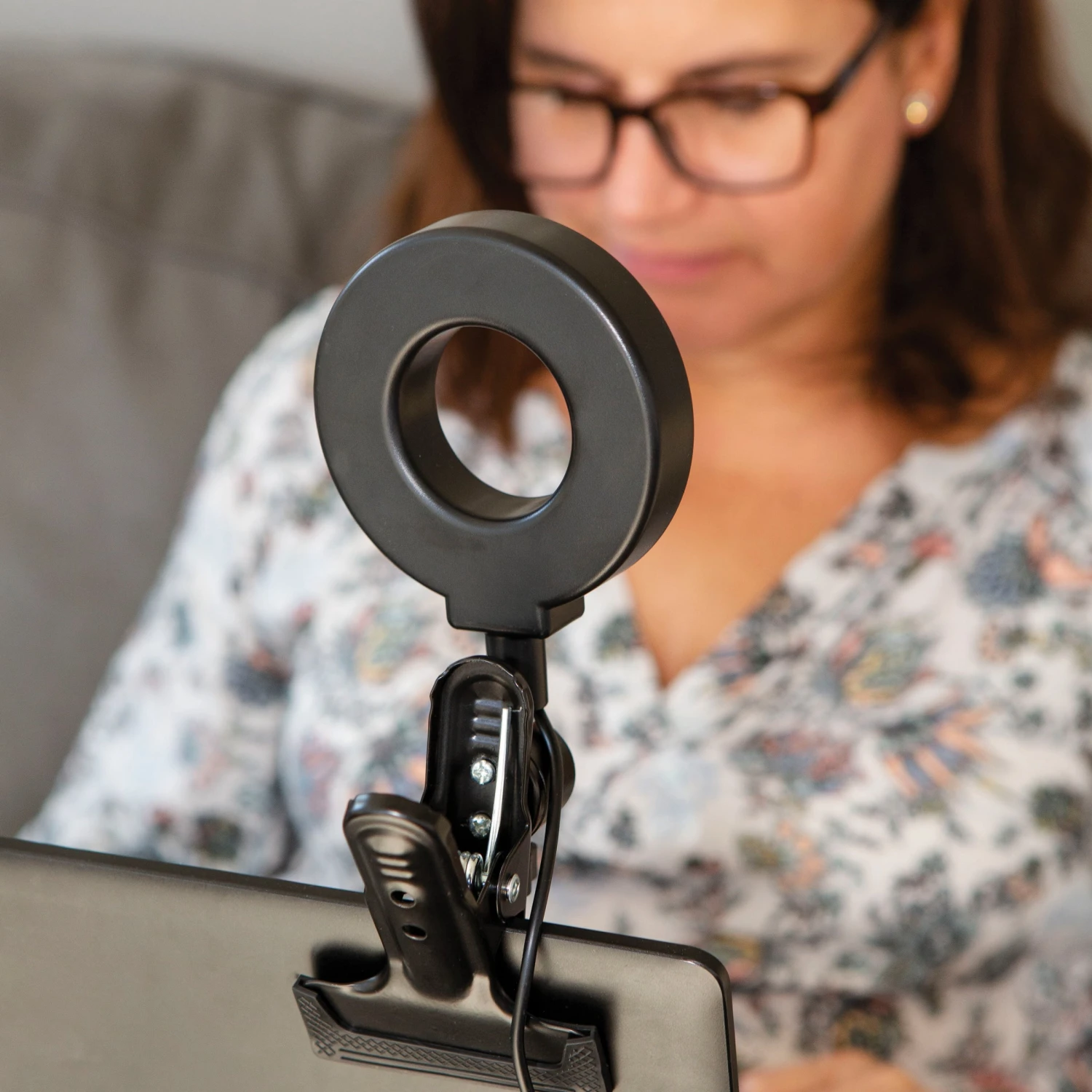 KIKKERLAND Selfie Ring Light 3 KIKKERLAND Selfie Ring Light - Image 3