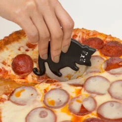 Kikkerland 2.75" Cat Lover's Pizza Cutter -Kikkerland 535105716396c41654967e537f4677554c5b2cfe square3032777 3