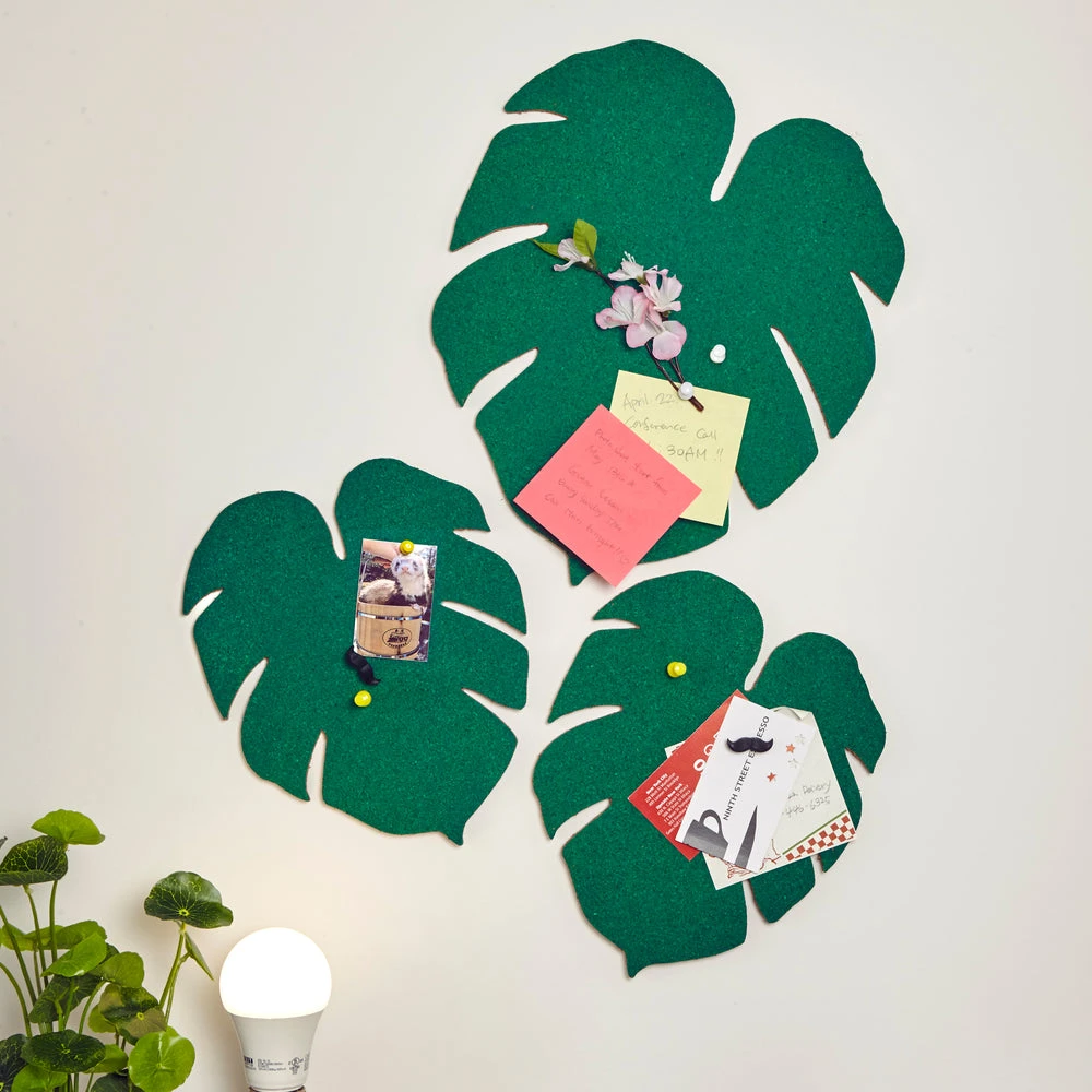 Kikkerland Monstera Leaf Corkboard - Green 3 Kikkerland Monstera Leaf Corkboard - Green - Image 3