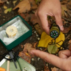 Kikkerland Outdoor Survival Kit -Kikkerland c607e4c3b0ef7fabfb16213116d6294b007fa7c5 square3035921 6