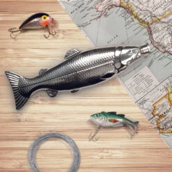 Kikkerland Fish Flask - 150 ML -Kikkerland ea91d3563eebef163736d0181aa23e432efda38b square2932852 4