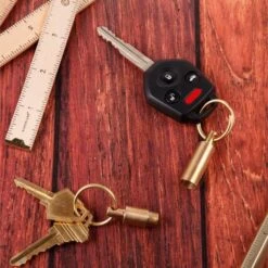 KIKKERLAND Valet Brass Keyring